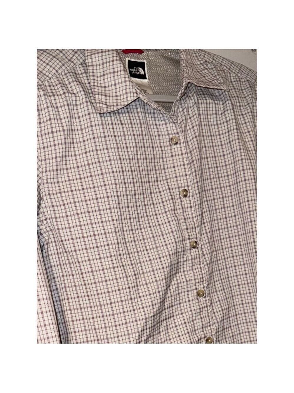 The North Face Women's size extra large long sleeve collar mesh zip pocket paste